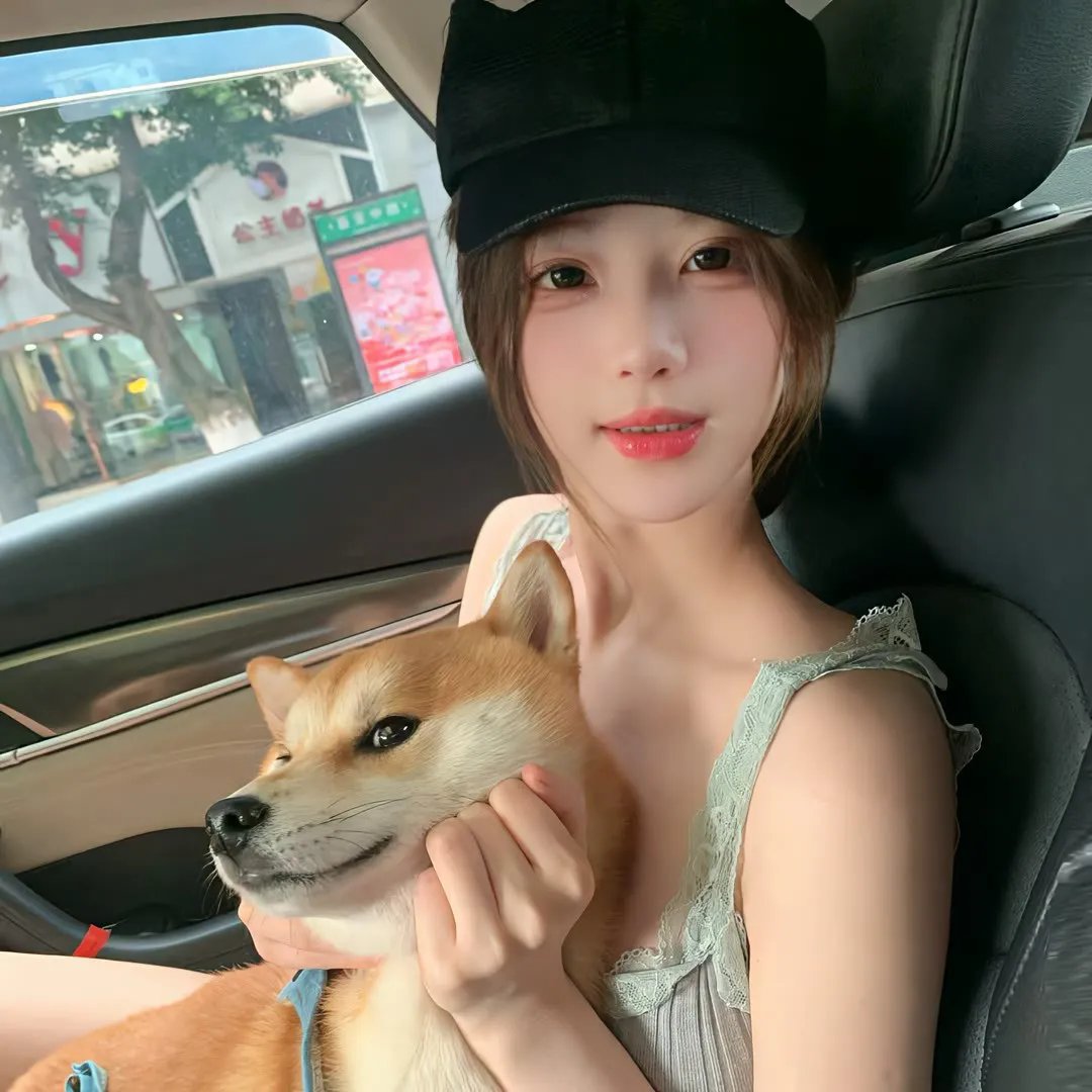 金爪女郎
